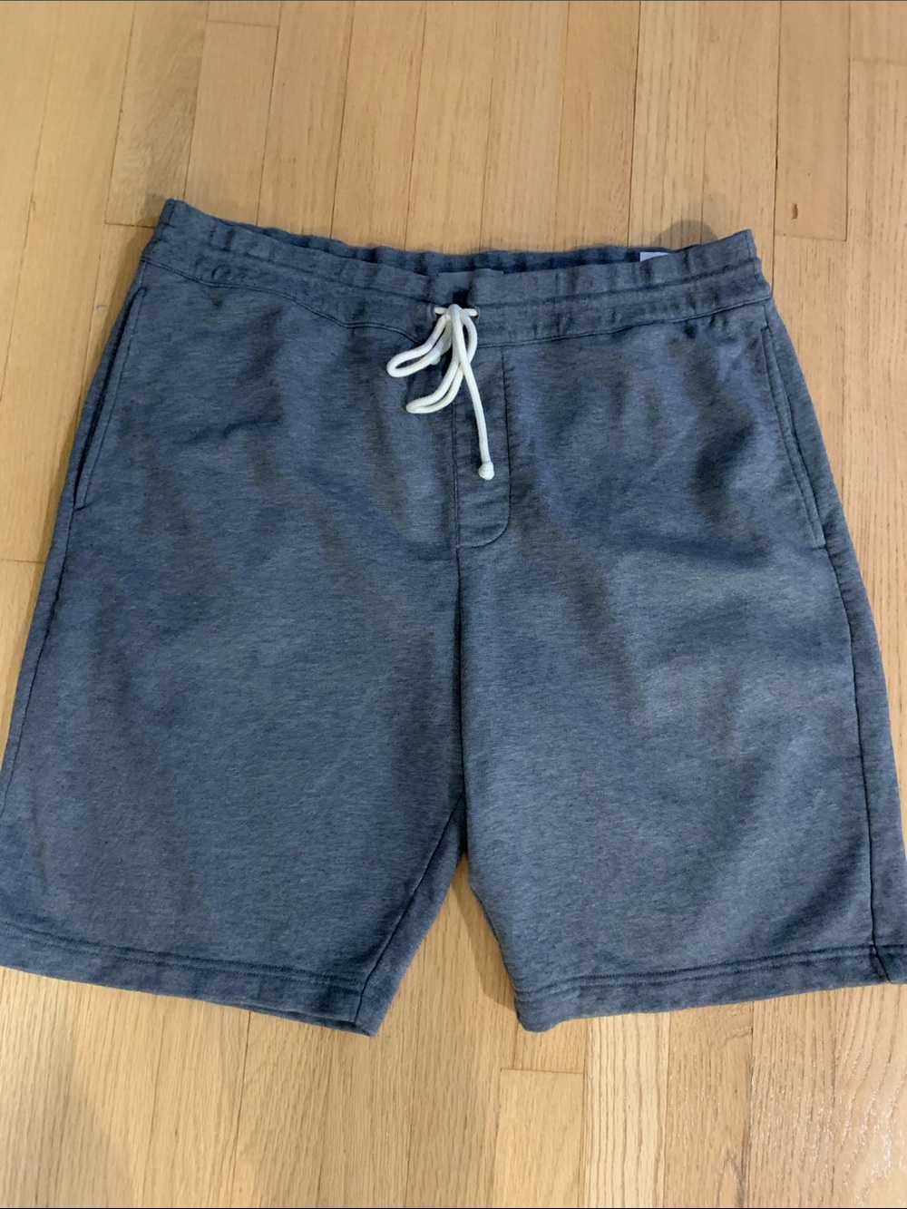 Vince Men’s Athletic Drawstring Sweat Shorts With Pockets Grey XL Gym Athleisure
